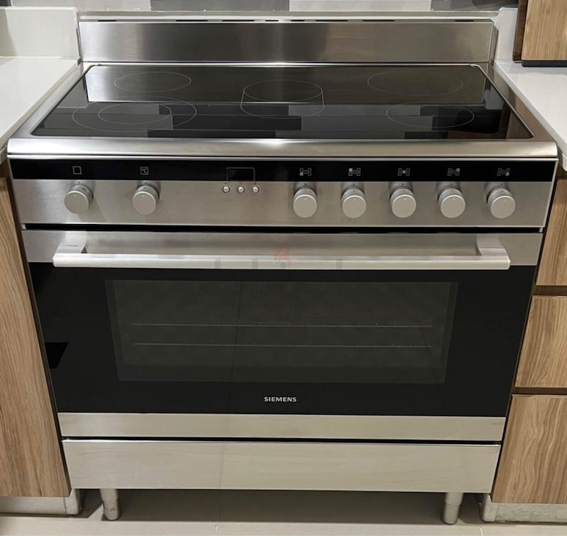 Siemens Latest Model 90 Cm Electric Ceramic Cooker Dubizzle 3301