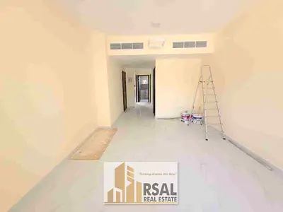 Brand New First Shifting // Near Safri Mall // 1.5 Bathroom // Prime Location