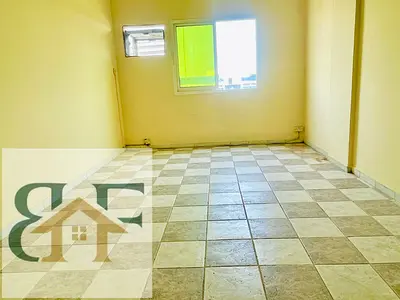 Like A Brand New Building / No Cash Deposit / Neat And Clean Family Building