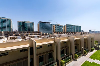 12 Payments Accepted | Fully Furnished Unit