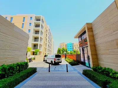 Brand New 1bhk With Gym Pool In Just 43k In Community