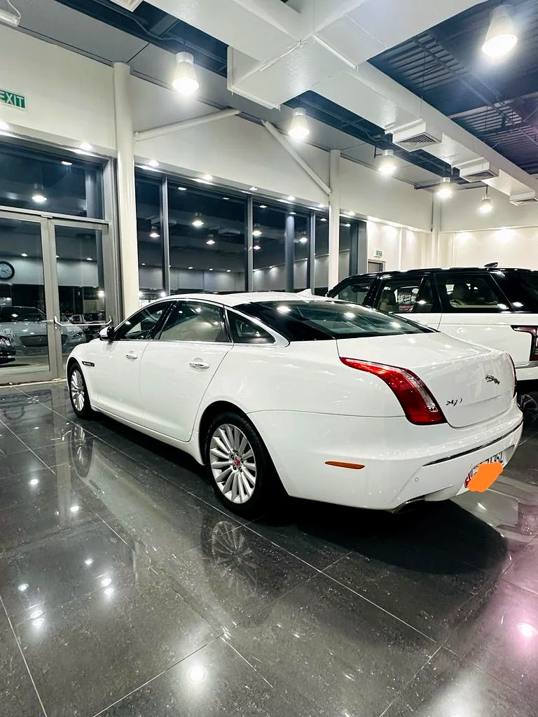 Jaguar XJI 201462931647764867112