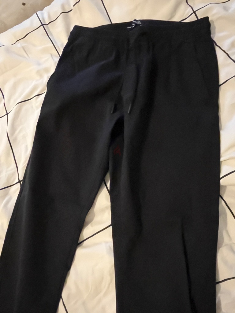 Black Cargo pants | dubizzle