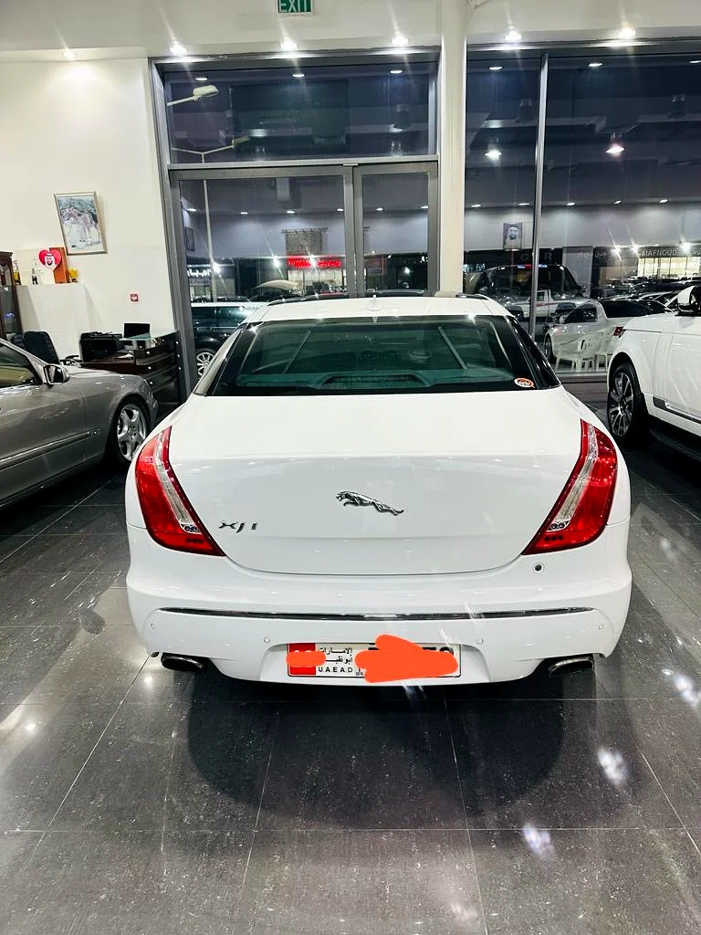 Jaguar XJI 201462931647764867113
