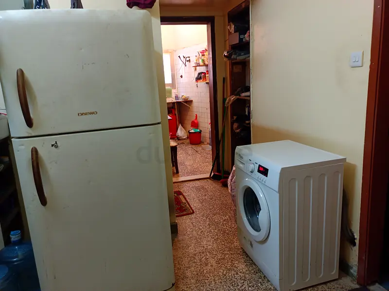 Apartment Bed Space (Single Bed) Available near Sharaf DG Metro Bur