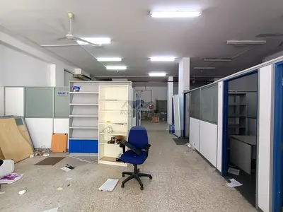 Al Garhoud 4377 Sqft Shop| Main Road Facing | Prime Location