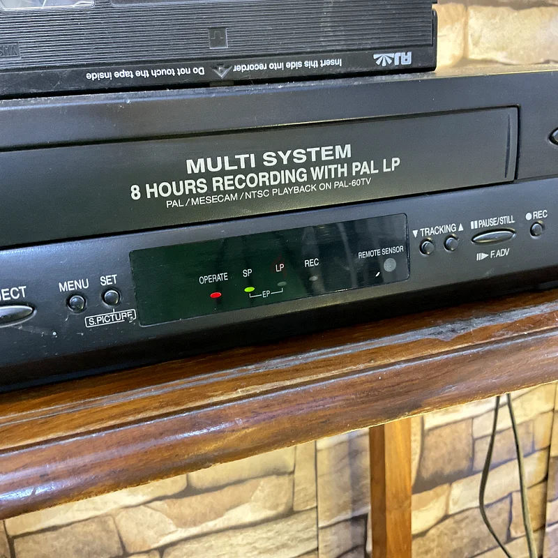 VHS VCR  مشغل ويديو63195630962691112