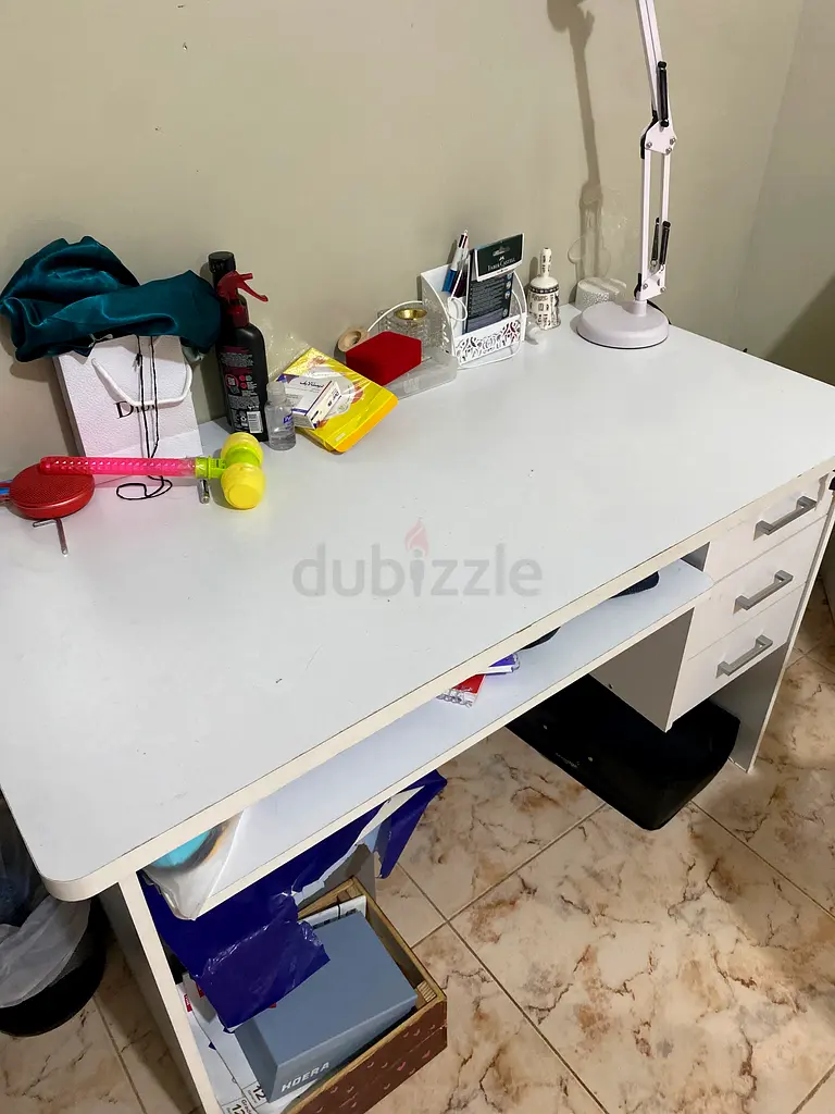 studying table for sale