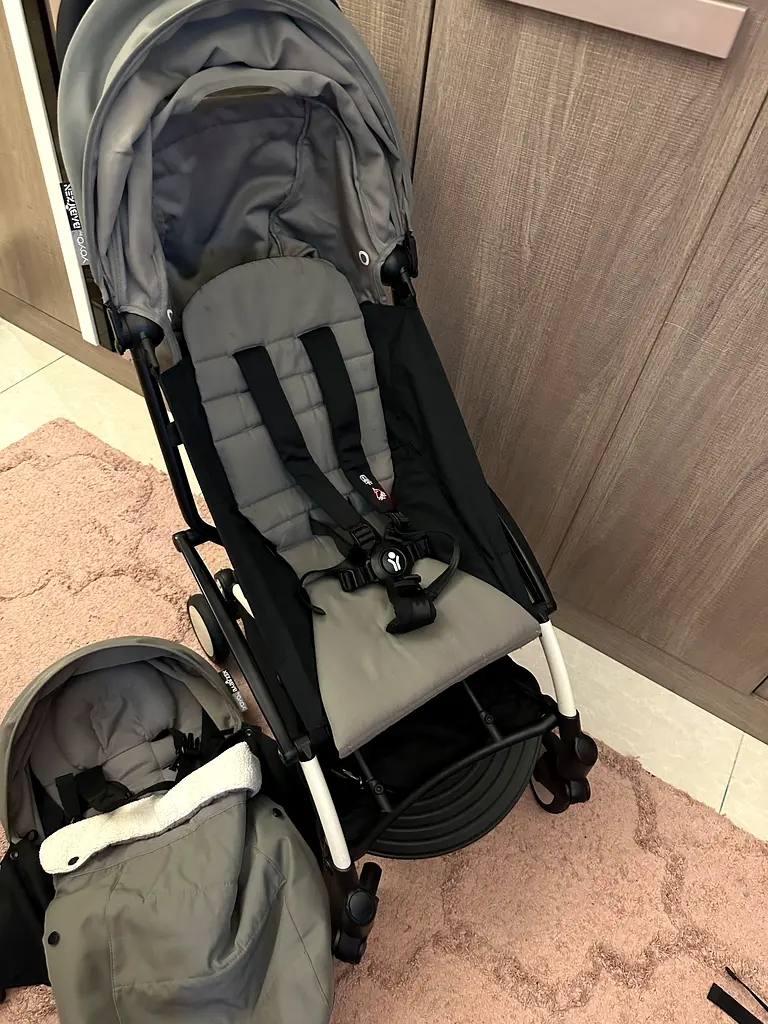 عربة أطفال Babyzen yoyo2 مع حزمة الرُّضّع