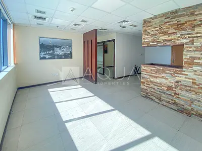 Vacant | Fitted Office | Glass Partitioned