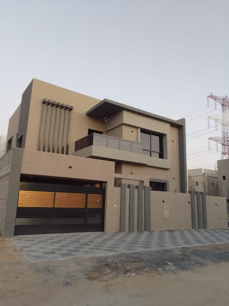 Villa: For sale, a modern villa on a street and a street in Al-Yasmine ...