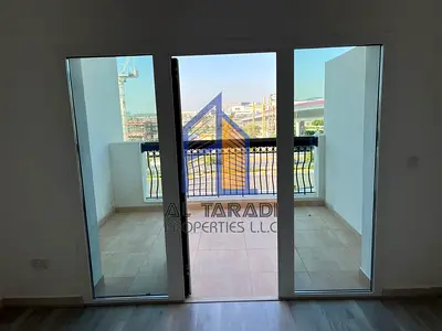 Stunning 2 Bedrooms+study (vacant Now And Ready To Move In) | Gorgeous Waterfront | Luxurious Comm