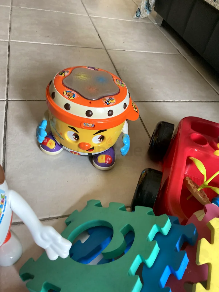 Toys63204852937347111