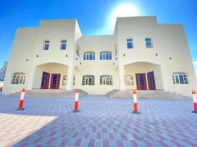 Brand New 1 Bedroom Hall Monthly 3500 Separate Kitchen Full Washroom Near By Masdar City In Kca