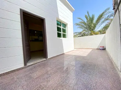 Private Entrance One Bedroom Hall Sep/huge Kitchen Proper Full 2 Washroom Near Al Safeer Mall