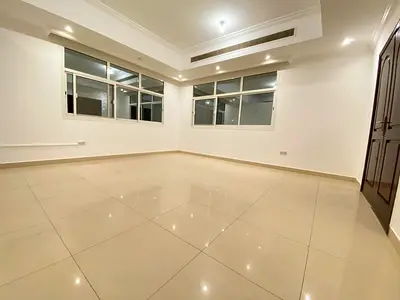 Private Entrance Luxury One Bedroom Hall Sep/kitchen Proper Washroom Near Etihad Plaza In Kca