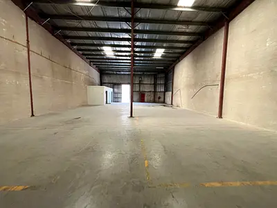 Warehouse | Huge | 40kw | Amazing Location