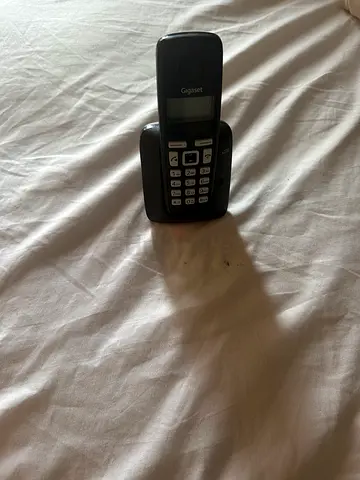 Cordless landline phone