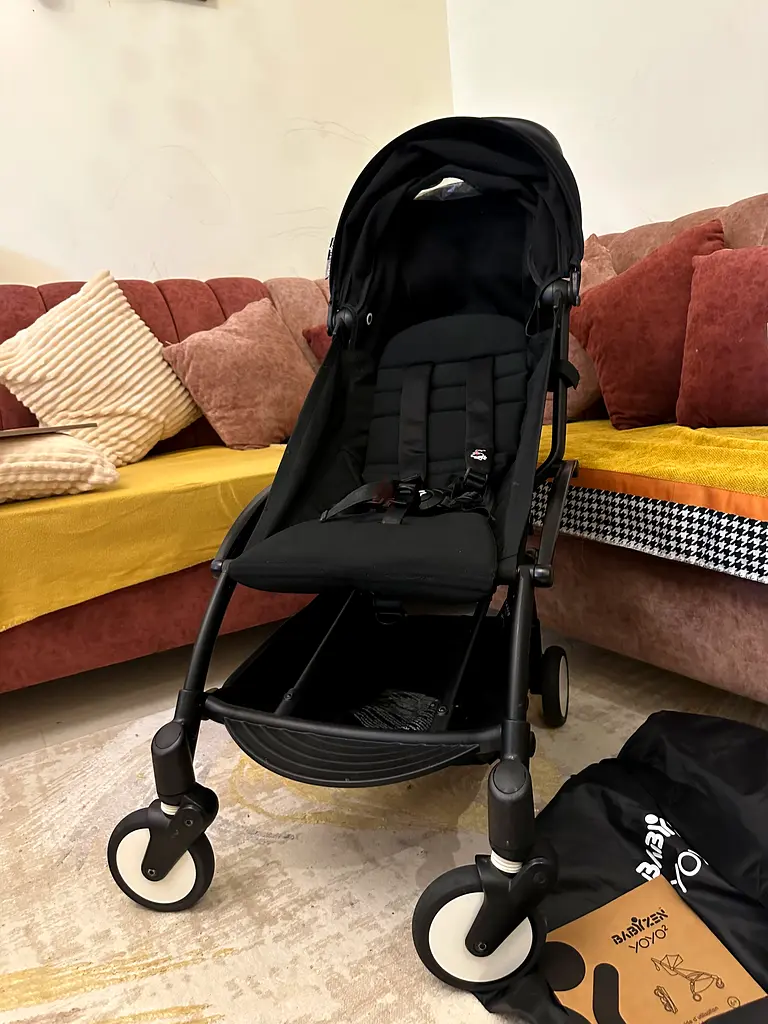Almost new yoyo2 stroller used 1 month63205358601985111