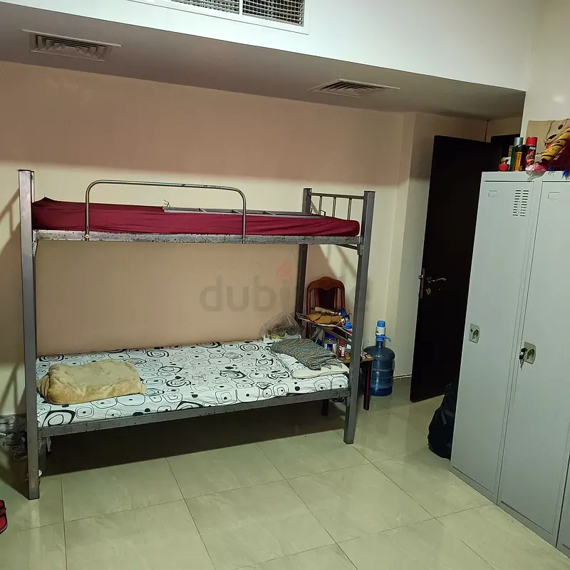 Apartment BedSpace for Executive Bachelors near Al Wahda Mall