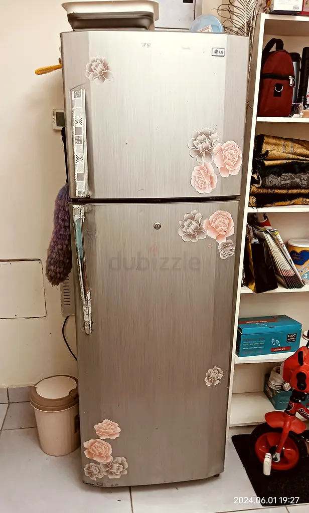 LG Refrigerator for quick sale.