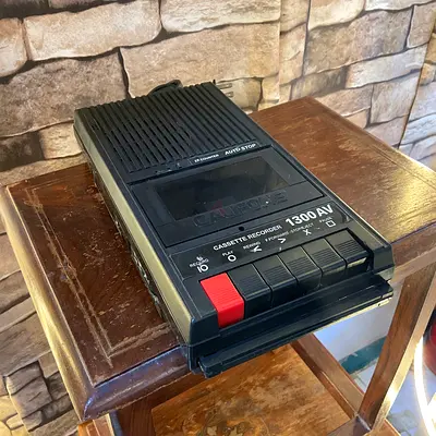 مسجل كاسيت صغير small cassette player vintage