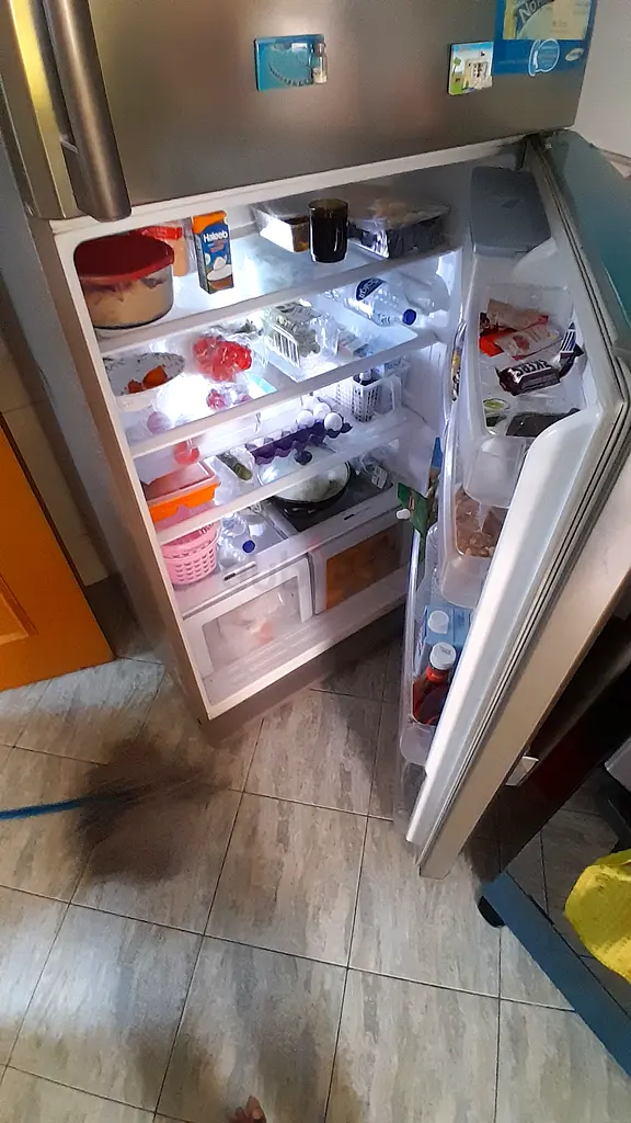 Used samsung fridge for sale in perfect condition
