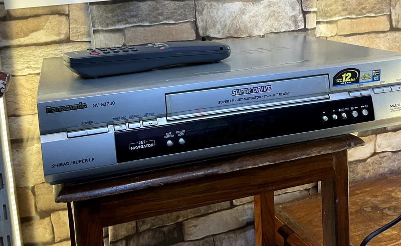 مشغل فيديو باناسونيك VHS VCR player Panasonic63195630978563114