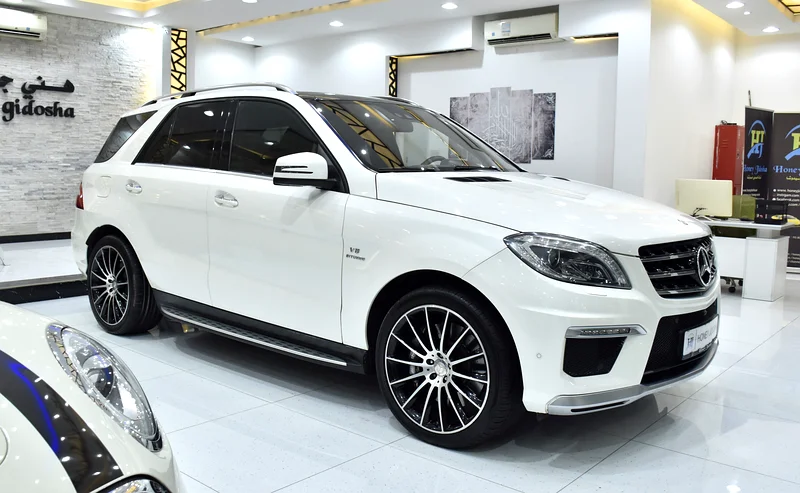 VERY LOW KILOMETER! Mercedes Benz ML63 AMG ( 2015 Model ) in White Color GCC Specs63146290638594112