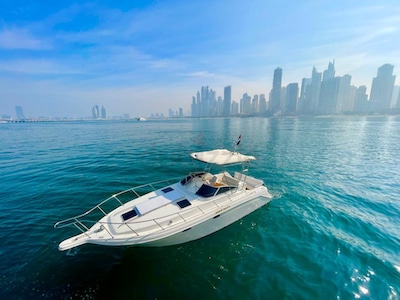 mini yacht for sale in dubai