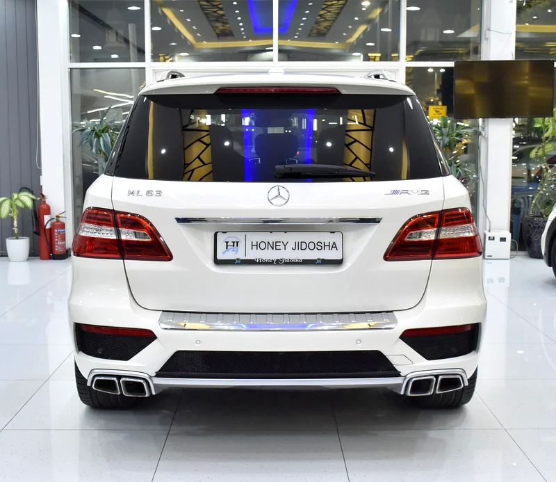 VERY LOW KILOMETER! Mercedes Benz ML63 AMG ( 2015 Model ) in White Color GCC Specs63146290638594114
