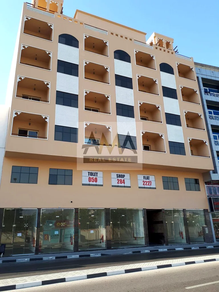 Apartment STUDIO SPECIOUS NEAR BANIYAS METRO 38K Dubai