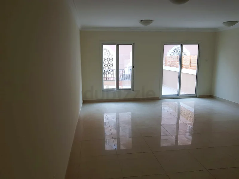 Villa spacious villa for rent mirabella 8, villa 6 in jumeirah