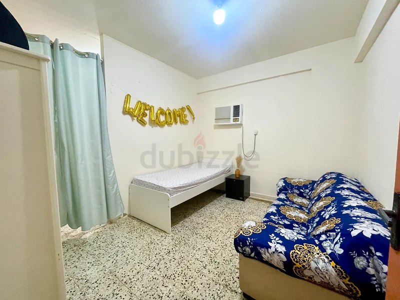 Apartment Ladies only! Well Furnished partition Available for