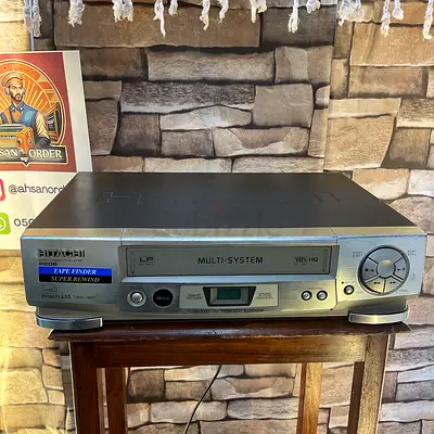 VHS VCR hitachi جهاز مشغل فيديو