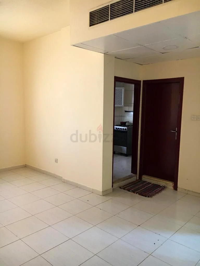 Apartment Bed space Available for Rent in Sharjah Butina for Aed 550