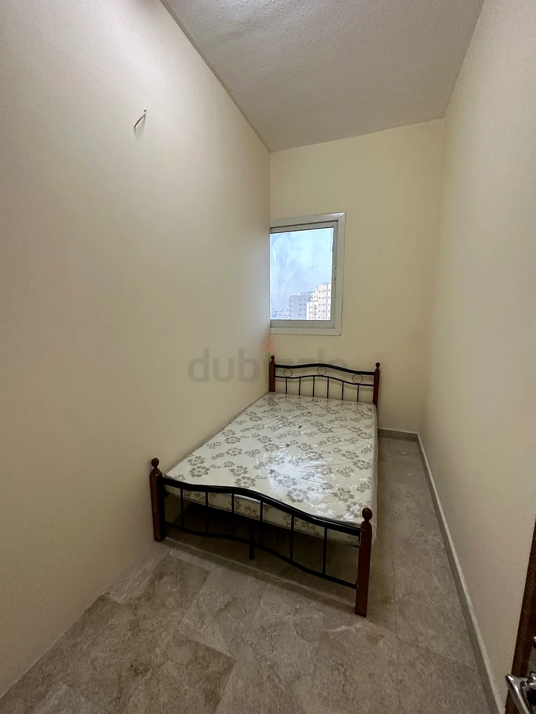 Apartment Double Partition available Al Warqa 1 Dubai