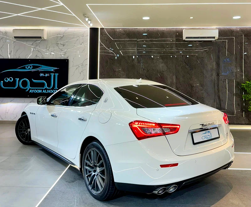 SPECIAL MASERATI GHIBLI S V6 ENGINE || RED INTERIOR || GCC  || UNIQUE CAR || LIKE NEW63177575322497113