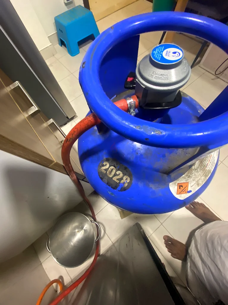 Adnoc gas cylinder