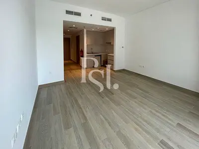 Balcony | Prime Location | Great Investment