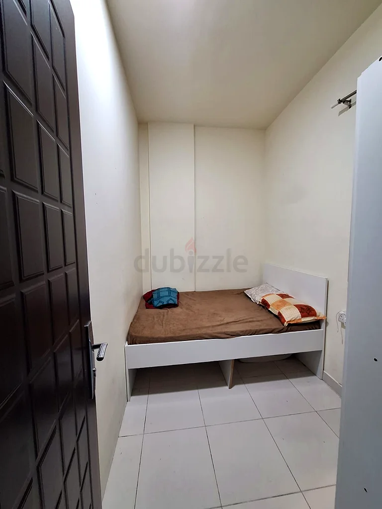 Apartment Executive Partition near Al Qiyadah Metro Dubai