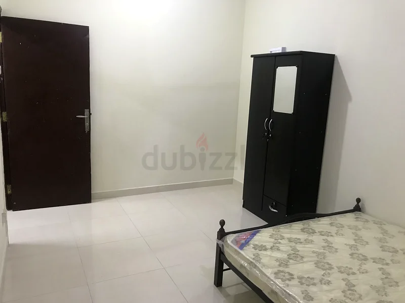 Apartment Indian Family Room Available at Bur Dubai Al Ghubaiba