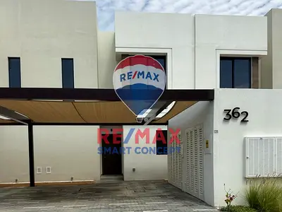 Prime Location | Spacious Unit | Double Row