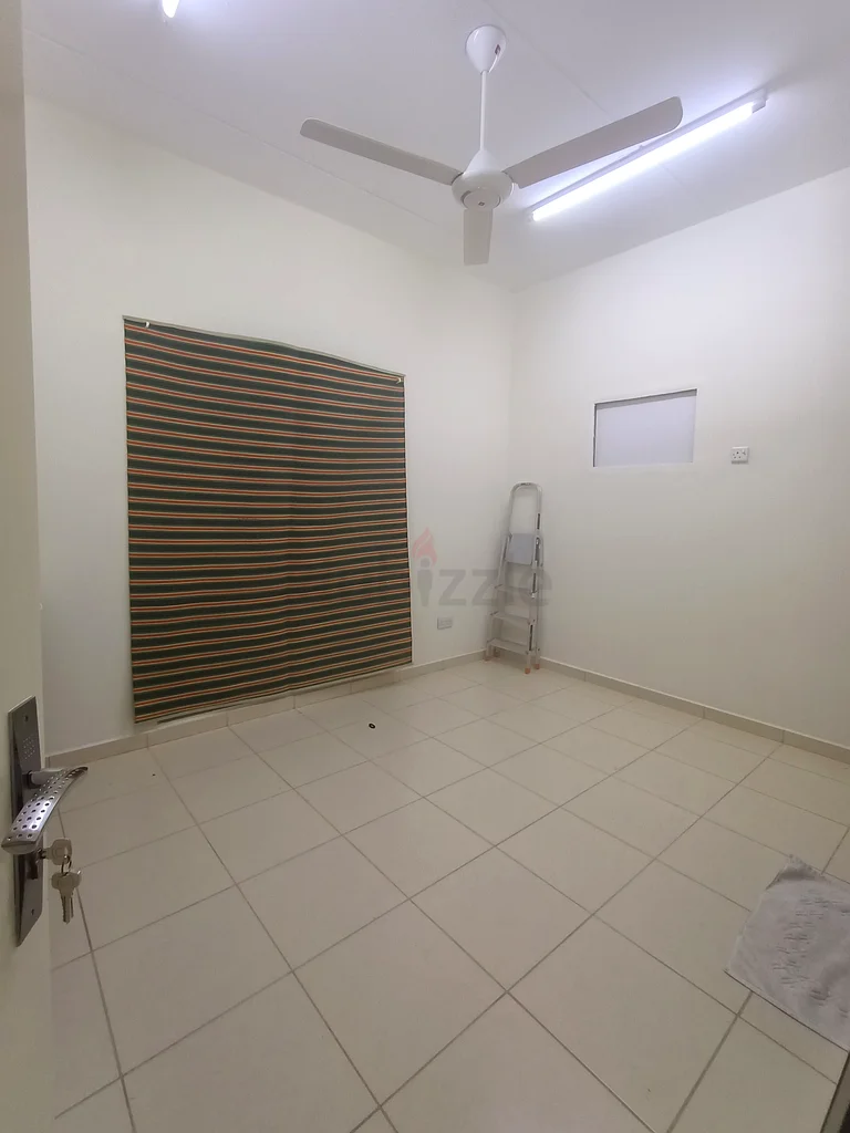 Apartment Spacious Room for Rent in Muhaisnah 4 Dubai