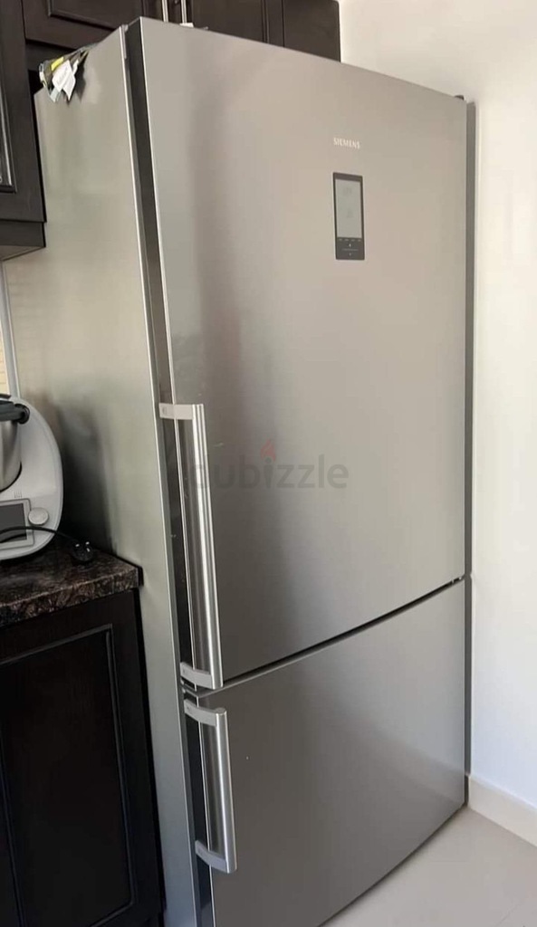 Siemens Iq700 Model Top Fridge Bottom Freezer 