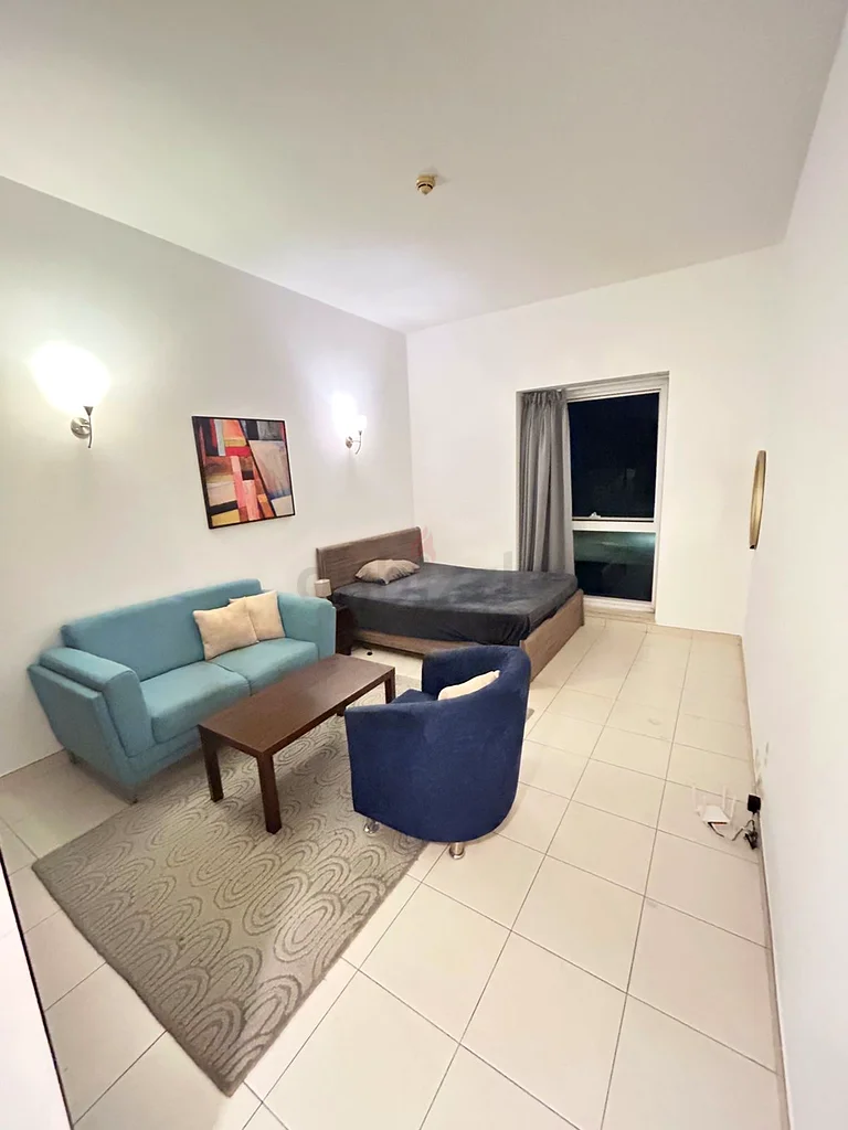 Apartment Master room in latifa tower near metro station Emirates