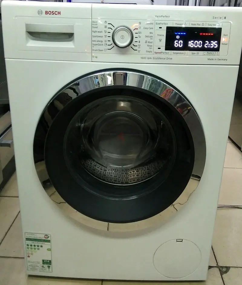 Bosch Series 8 Washing Machine 9kg 1600RPM