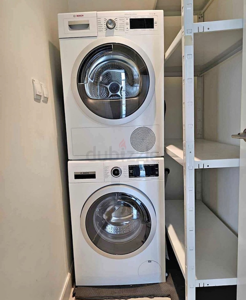 Bosch New Model 8Series 9kg Separate washer and dryer | dubizzle