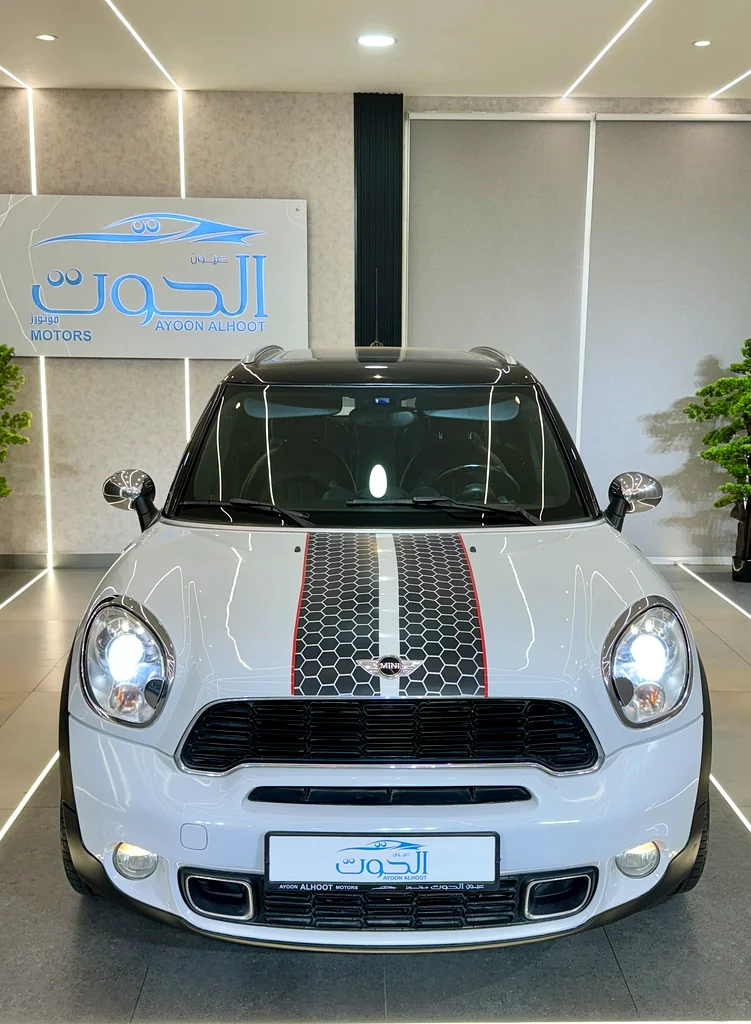 AWESOME MINI COOPER S COUNTRYMAN || GCC || ACCIDENT FREE || LOW MILEZAGE || LIKE NEW63178882392578114
