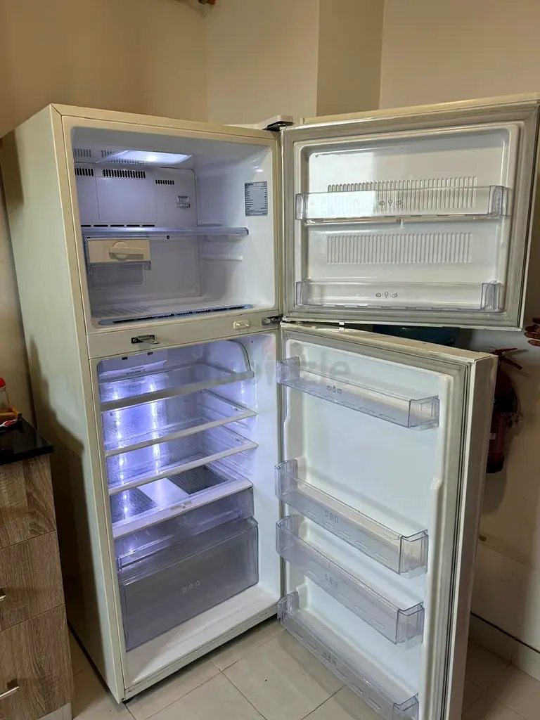 LG REFRIGERATOR FOR SALE